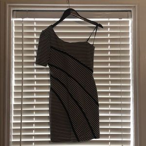 One shoulder black & white Gianni Bini dress